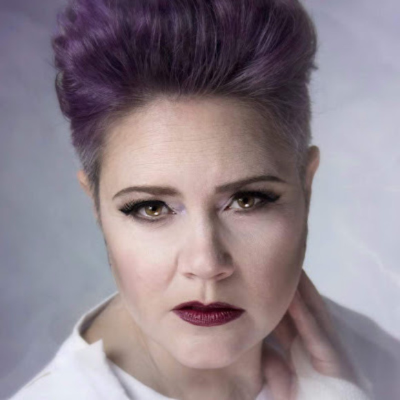 Meet your Posher, Suzanne - Picture 1 of 1